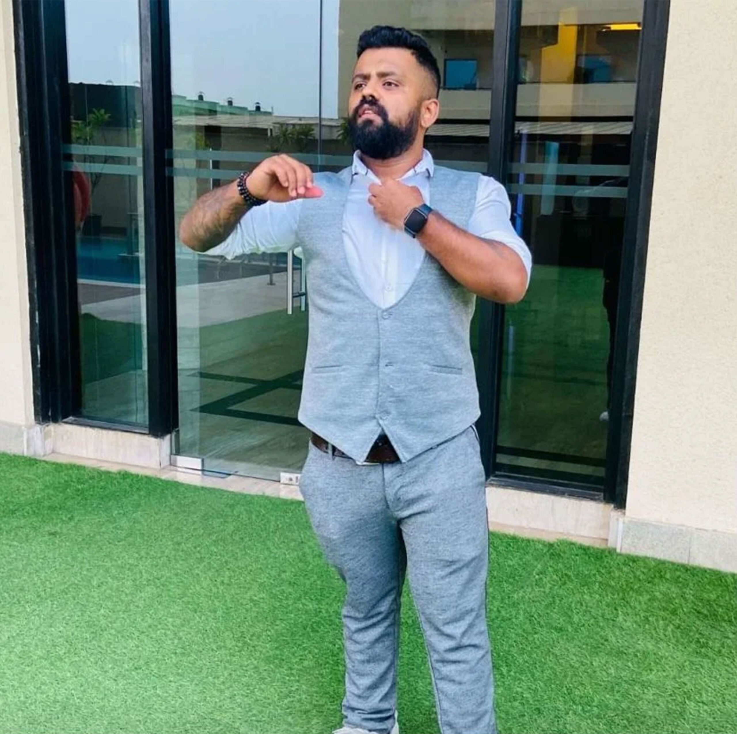 Girisha R portrait | Blowout Salon